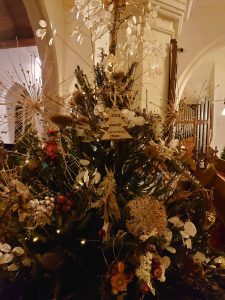 Christmas Tree with dried flower decorations